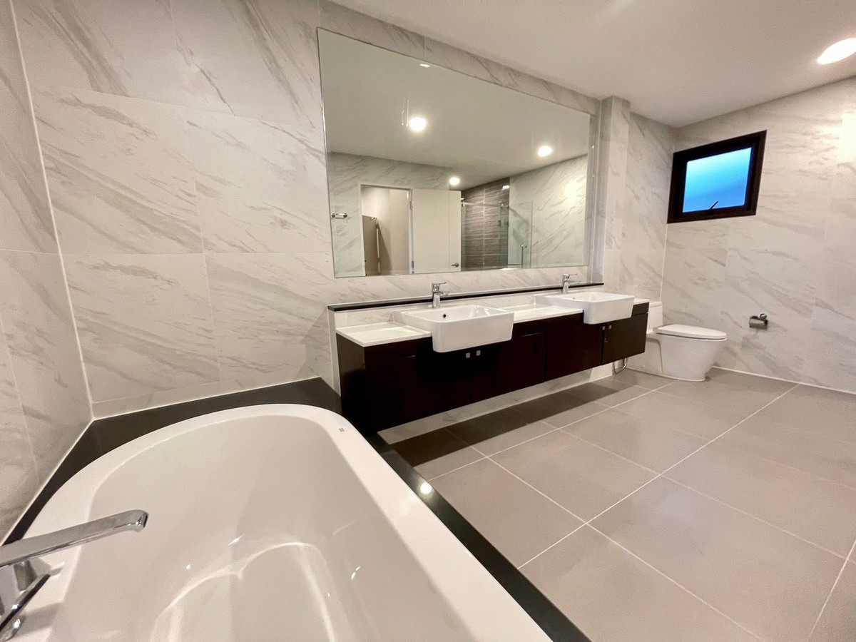 ให้เช่าบ้านนวมินทร์ รามอินทรา : เดอะ ซิตี้ รามอินทรา 2 / 5 ห้องนอน (เช่า), The City Ramintra 2 / 5 Bedrooms (FOR RENT) PINP056