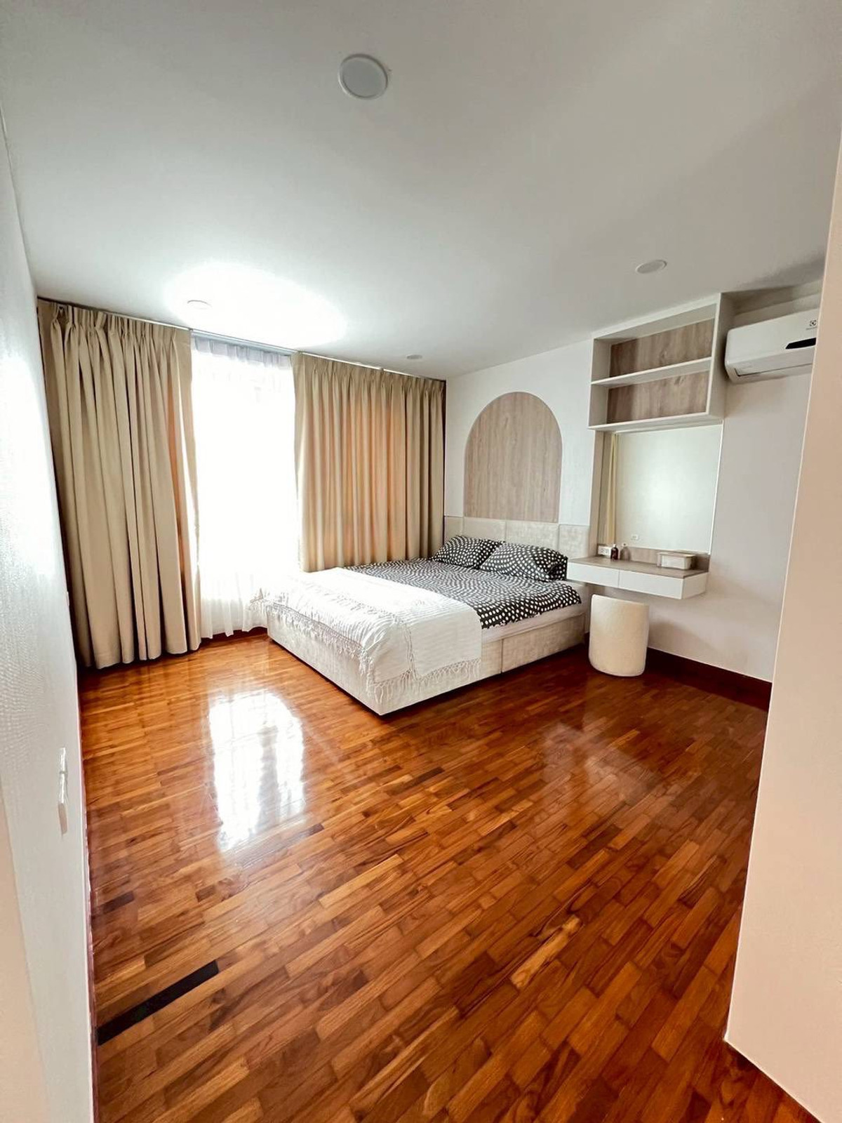 For RentCondoSathorn, Narathiwat : Baan Siri Sathorn Yenakat for rent, 38,000 baht [NCr251117]