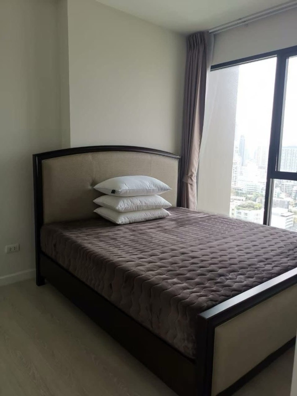 ให้เช่าคอนโดพระราม 9 เพชรบุรีตัดใหม่ RCA : 🏙 For Rent / ให้เช่า — Niche Pride Thonglor–Phetchaburi (นิช ไพรด์ ทองหล่อ–เพชรบุรี)