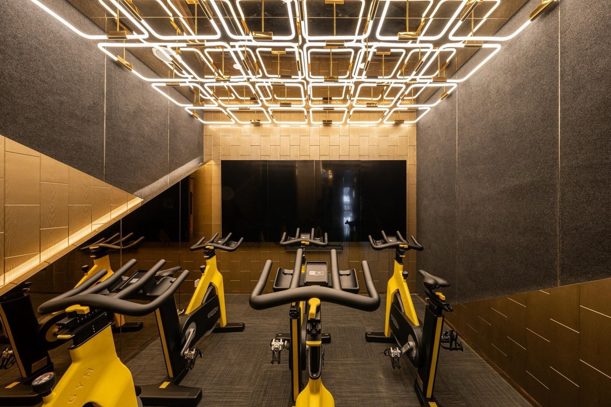 ขายคอนโดพระราม 9 เพชรบุรีตัดใหม่ RCA : 𝐀𝐒𝐇𝐓𝐎𝐍 𝐀𝐒𝐎𝐊𝐄 𝐑𝐀𝐌𝐀𝟗 𝟑𝟖 𝐒.𝐪.𝐦 ฟรีทุกค่าใช่จ่าย ผ่อนสบายๆ 𝟏𝟗,𝟗𝟎𝟎/เดือน ฟรีเงินดาวน์ ฟรีค่าโอน ฟรีค่าส่วนกลาง ฟรีเงินกองทุน 