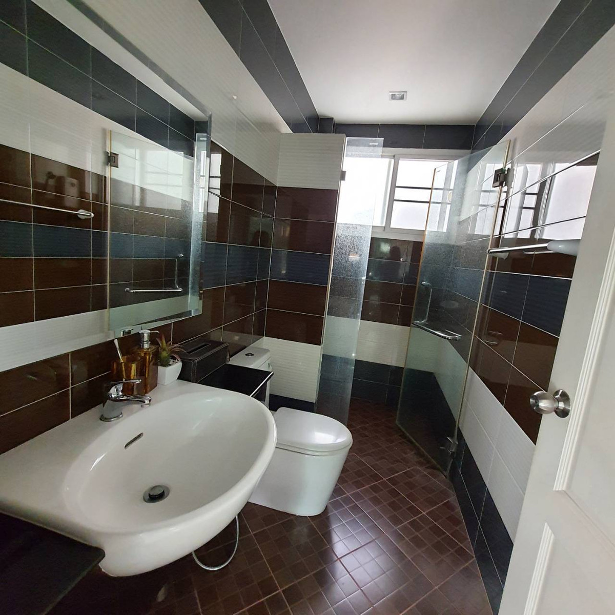 For SaleHousePhutthamonthon, Salaya : Very special discount, 2-story detached house (corner plot) near Borommaratchachonnani Road. Busarakam Residence Village