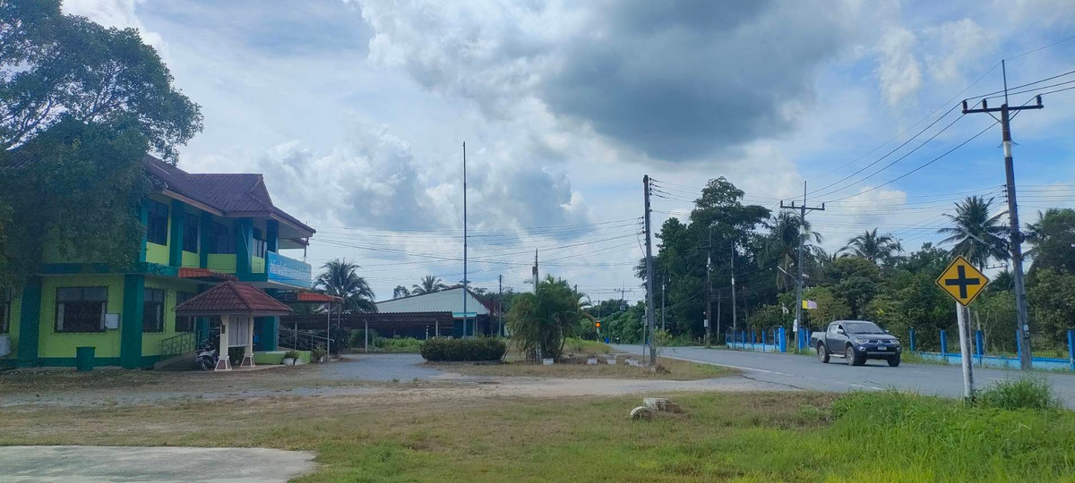 ขายบ้านนครศรีธรรมราช : 🏡 ขายบ้านเดี่ยว 2 ชั้น ทำเลทอง “ติดที่ว่าการอำเภอทุ่งใหญ่”  จ.นครศรีธรรมราช