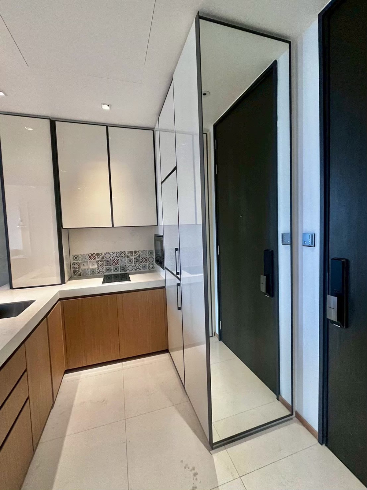 CondoSukhumvit, Asoke, Thonglor : 💎 GT16229 | Luxury condo for rent and sale at Beatniq Sukhumvit 32, convenient travel, close to BTS, shuttle available, ready to move in!!