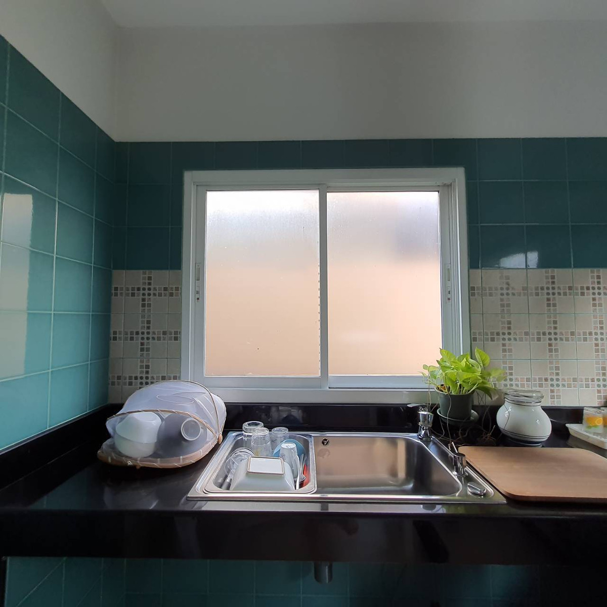 For SaleHousePhutthamonthon, Salaya : Very special discount, 2-story detached house (corner plot) near Borommaratchachonnani Road. Busarakam Residence Village