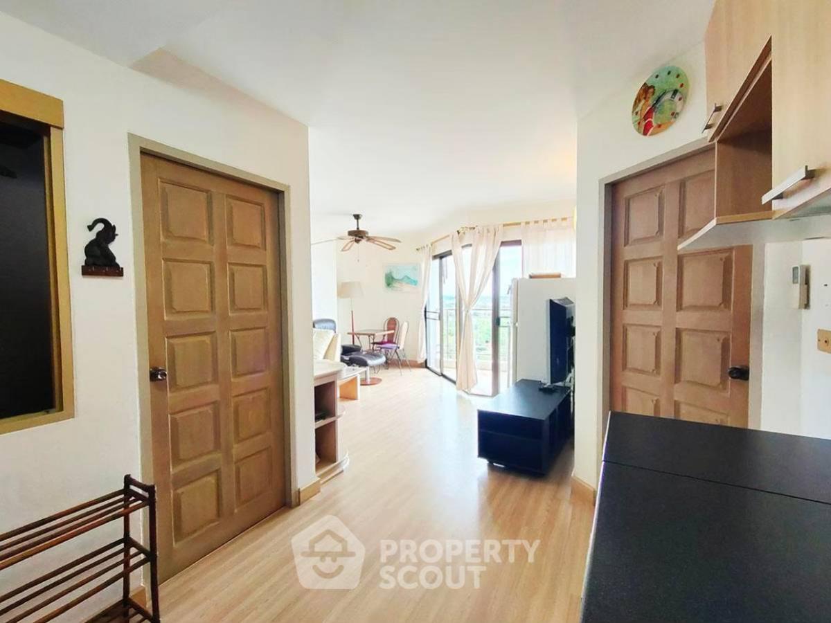 For RentCondoCha-am Phetchaburi : 2-BR Condo at Baan Rabiang Chan close to The Venezia