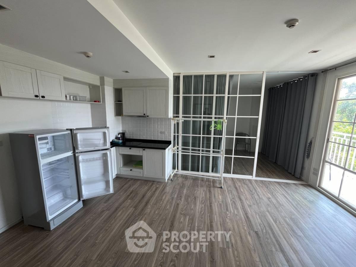 For SaleCondoHuahin, Prachuap Khiri Khan, Pran Buri : 2-BR Condo at Summer Hua Hin close to Khao Takiab beach