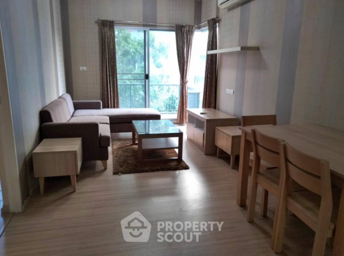 ขายคอนโดรัชดา ห้วยขวาง : คอนโด 2 ห้องนอน ขนาด 70 ตร.ม. ราคาต่ำกว่าตลาด พร้อมสิทธิ์เข้าชมพิเศษ ปรับแต่งตกแต่งได้ตามสไตล์คุณ เพียง 3.21 ล้านบาท