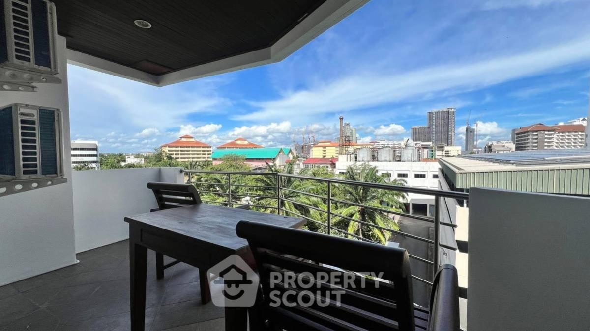 For RentCondoSriracha Laem Chabang Ban Bueng : 2-BR Condo at Jomtien Plaza Residence close to Pattaya South