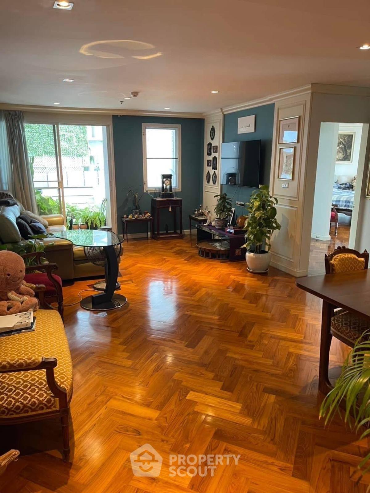 ขายคอนโดคลองเตย กล้วยน้ำไท : คอนโด 2-ห้องนอน ที่ เซเรเน่ เพลส สุขุมวิท 24 คอนโดมิเนียม ใกล้ BTS พร้อมพงษ์