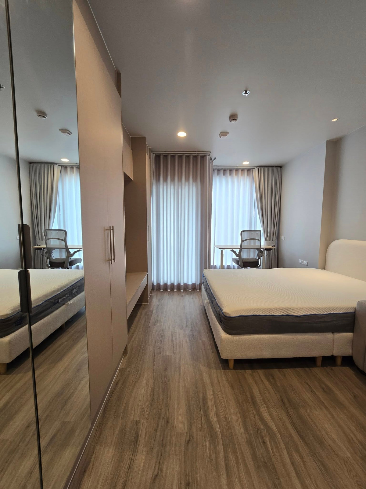 ให้เช่าคอนโดสุขุมวิท อโศก ทองหล่อ : ปล่อยเช่าคอนโดทำเลดี ใกล้ BTS ทองหล่อ โครงการ Culture thonglor (HR042)