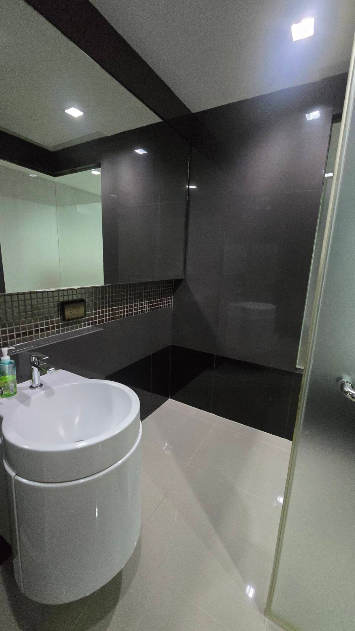 For RentCondoSapankwai,Jatujak : ✨ For Rent : Rhythm Phahol Ari Condo