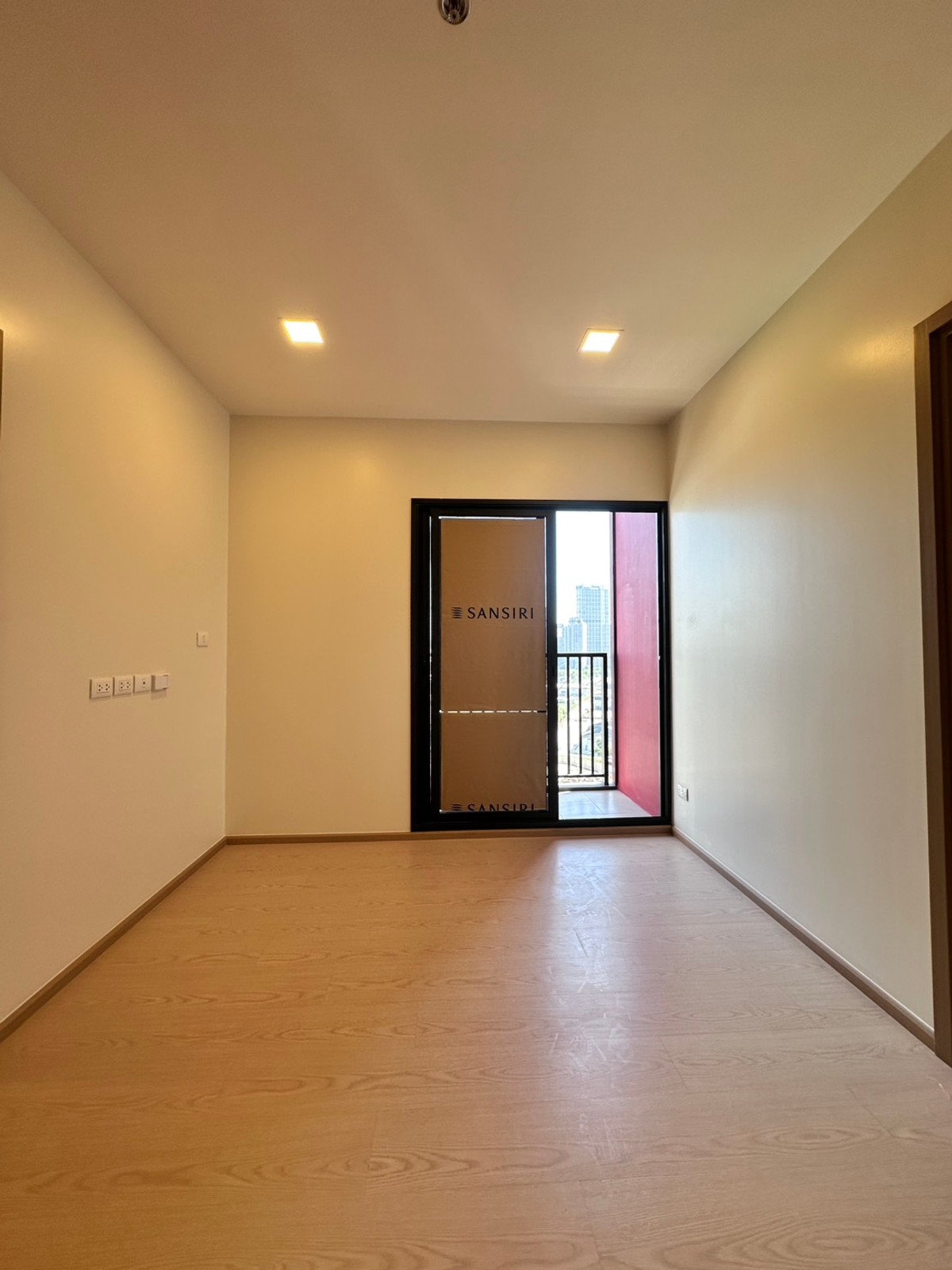 For SaleCondoRama9, Petchburi, RCA : [Condo for sale] The Base Urban Rama 9 - size 46.9 sq m. | 2 bedrooms, 1 bathroom | Good floor | New room, new building | 082-4499822