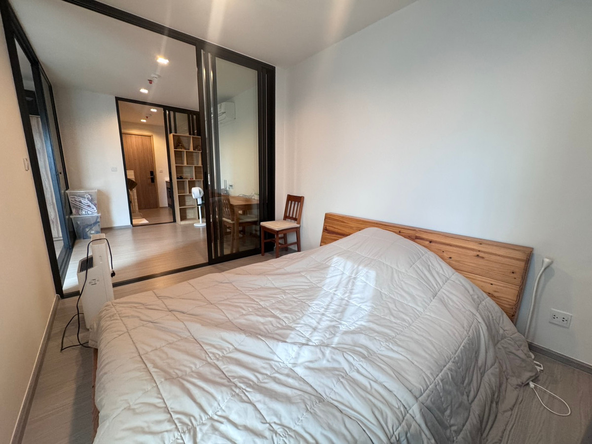 ให้เช่าคอนโดท่าพระ ตลาดพลู วุฒากาศ : ห้องสวย วิวโล่ง ว่างให้เช่า Life Sathorn Sierra ติด bts ตลาดพลู 1 Bedroom Plus สอบถามได้ครับ