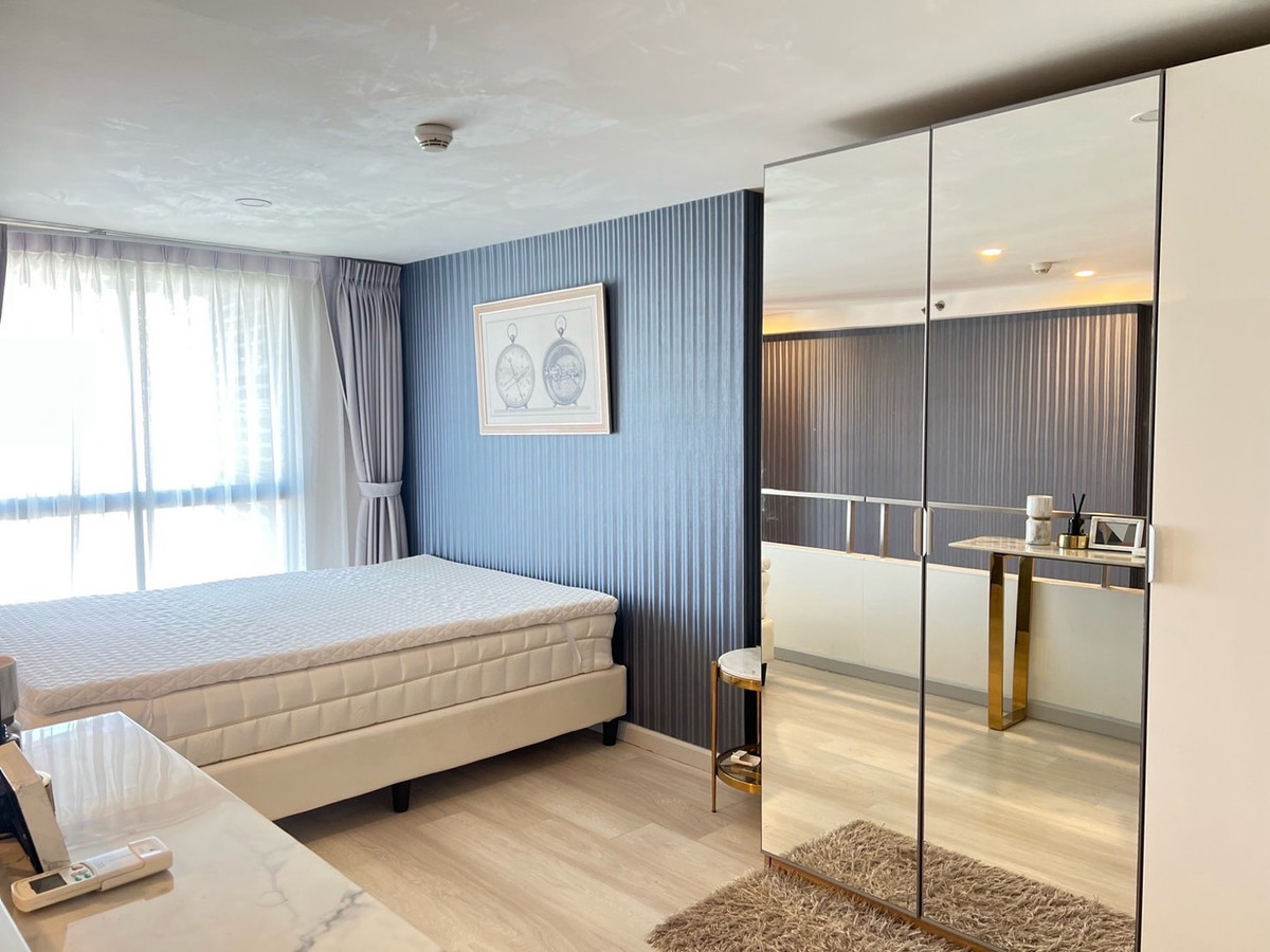 For RentCondoSathorn, Narathiwat : Available and ready to move in  
Knightsbridge Prime Sathorn