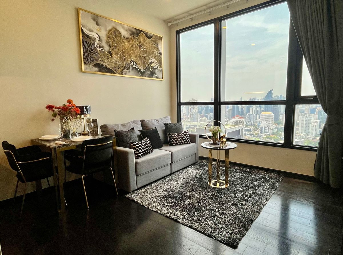 For RentCondoSukhumvit, Asoke, Thonglor : PFD-07520 Condo for Rent:  Park Origin Thonglor  Schedule a viewing ■ Line: @propertyfinder		