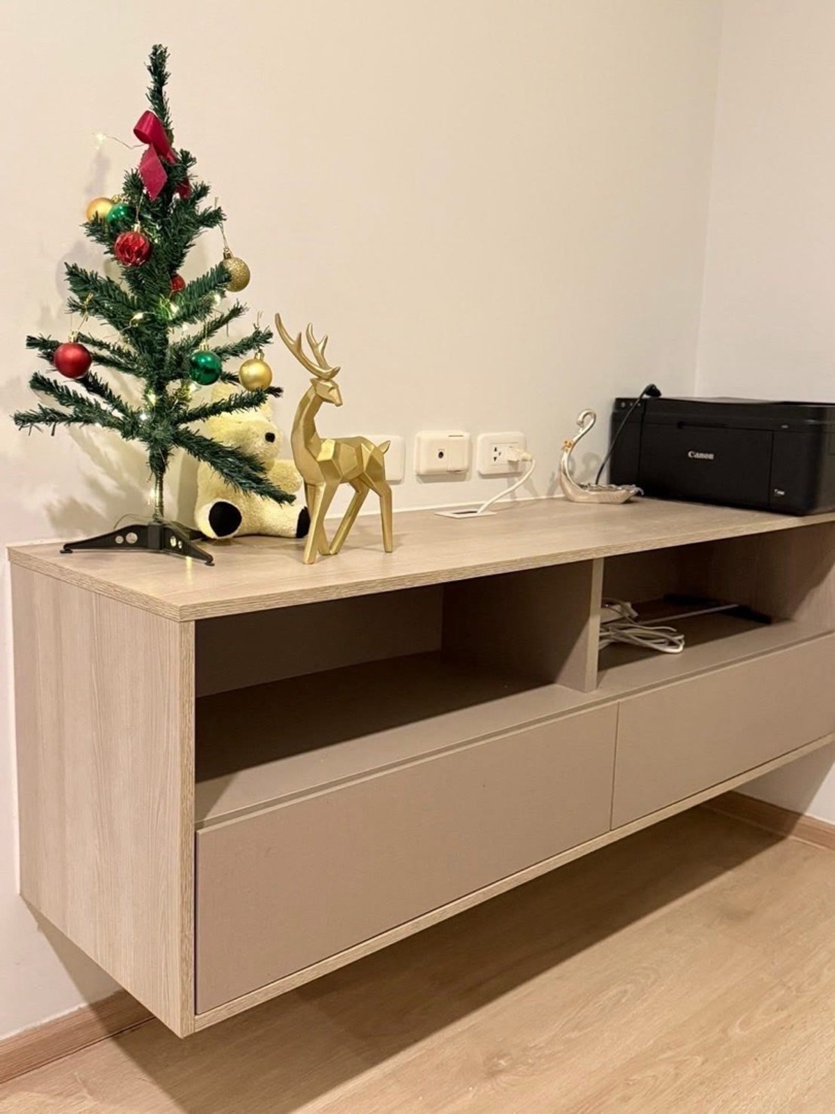 For RentCondoKasetsart, Ratchayothin : For rent, Elio Del Moss, Soi Phahonyothin 34, 1bed plus (2 bedrooms), near food sources, near BTS Senanikom 700 m., there is a shuttle, near Kasetsart University**TEL: 0863649888 / LINE: @751paggb