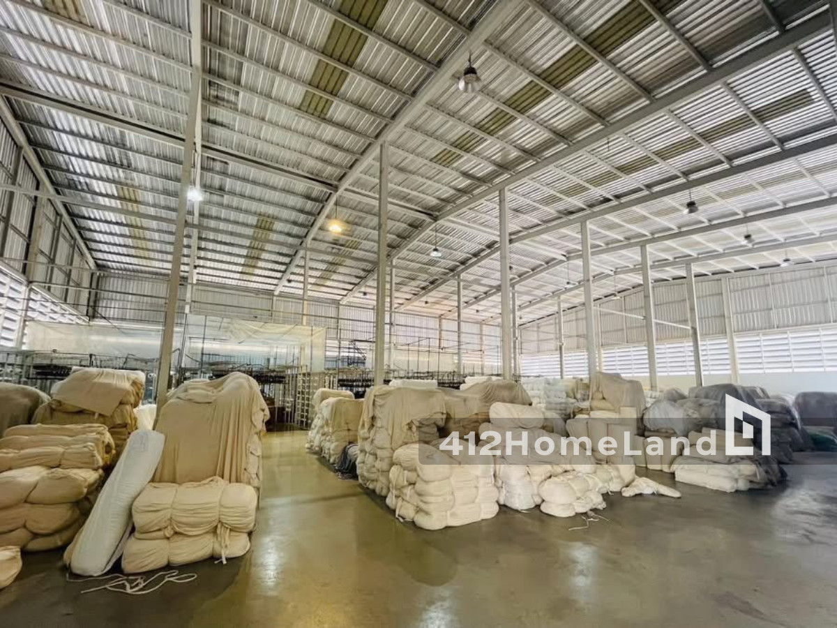 ขายโรงงานมหาชัย สมุทรสาคร : ขายโรงงาน+ใบรง.4 ขนาด 2,000 ตรม. เนื้อที่ 2 ไร่ ผังสีม่วง น้ำ-ไฟพร้อม เดินทางง่าย รถใหญ่เข้าได้สบาย สมุทรสาคร