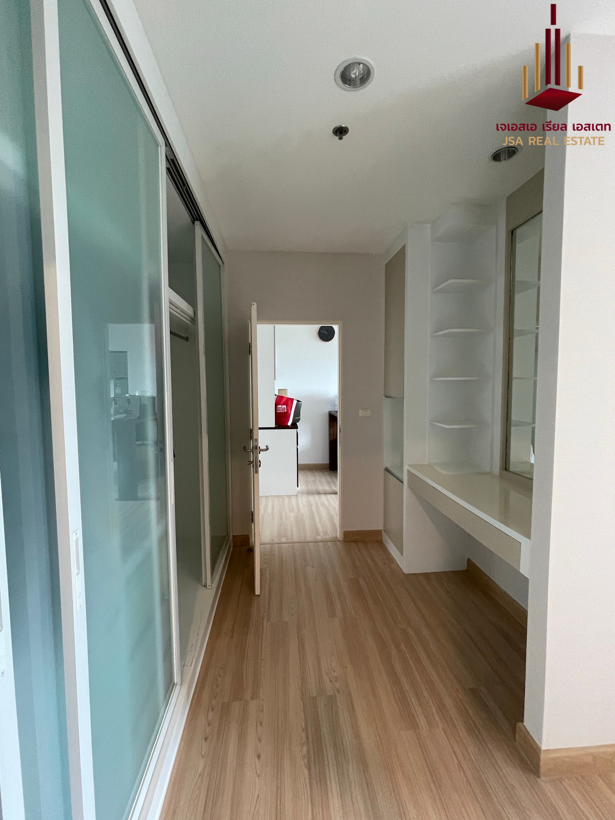 For SaleCondoKasetsart, Ratchayothin : ✨ For Sale: The Niche Mono Ratchavipa Condo ✨ 💰 Only 5,300,000 THB