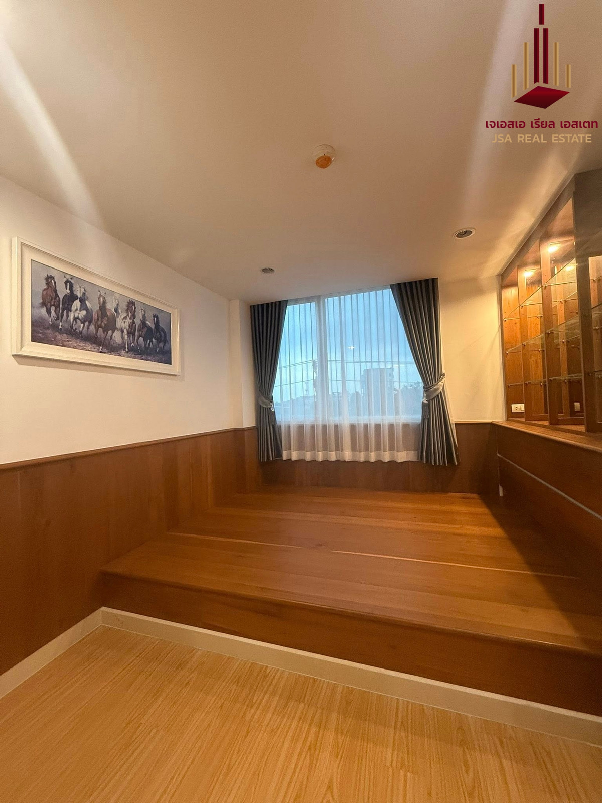 ขายคอนโดพัฒนาการ ศรีนครินทร์ : ✨ For Sale: elements srinakarin Condo ✨ 💰 Only 5,670,000 THB