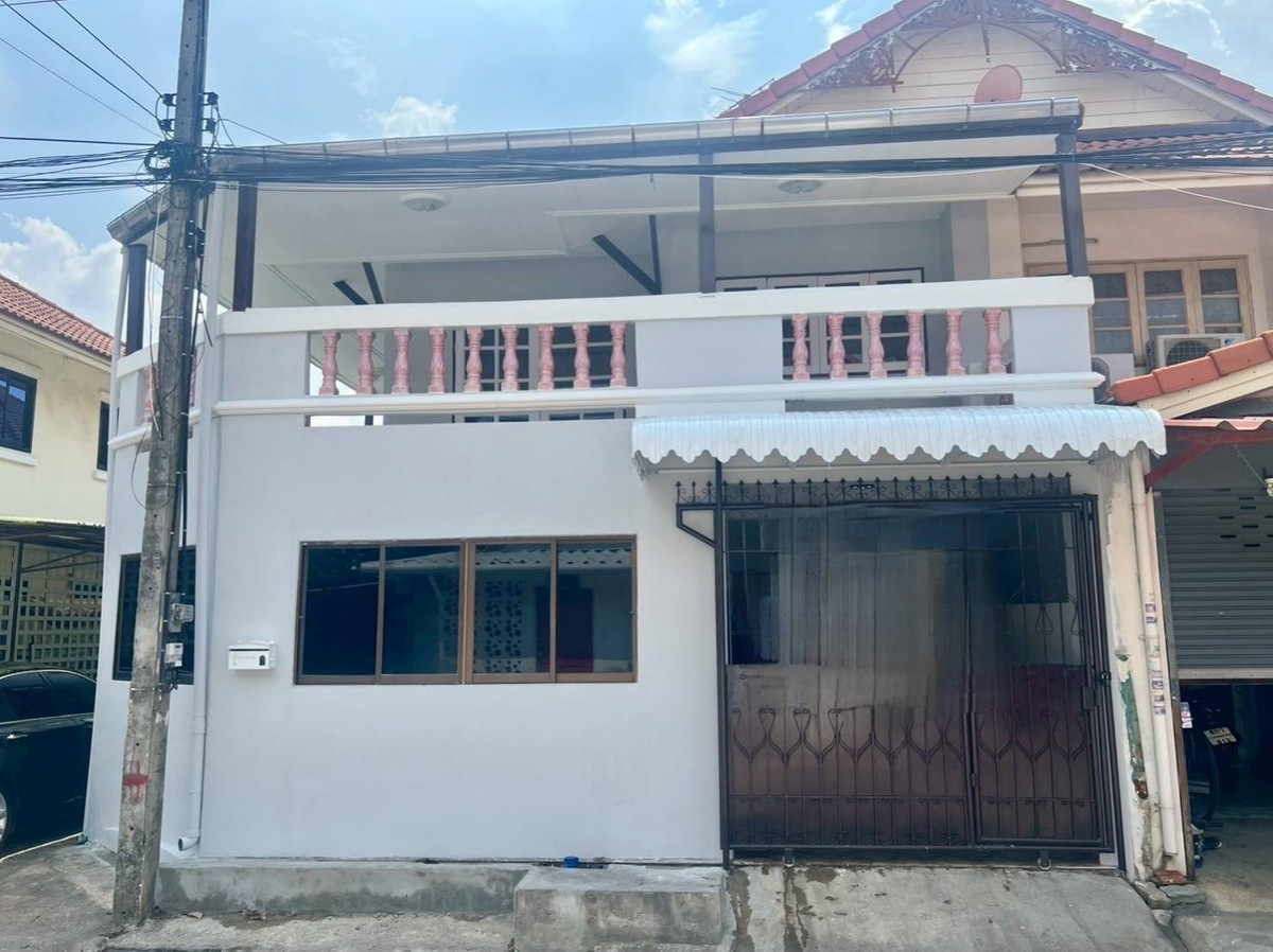 ขายทาวน์โฮมปทุมธานี รังสิต ธรรมศาสตร์ : ขายทาวน์เฮ้าส์ห้องมุม 2 ชั้น พฤกษา 9 ซอย 4 รังสิต-คลอง 3 ขนาด 20.9 ตรว. มี 3 ห้องนอน 2 ห้องน้ำ รีโนเวทใหม่ ต่อเติมเต็มเทเรสรอบ ห้องครัว ที่จอดรถ ราคา  1,450,000.-  สินเชื่อฟรี  สนใจติดต่อ 085-550-1599