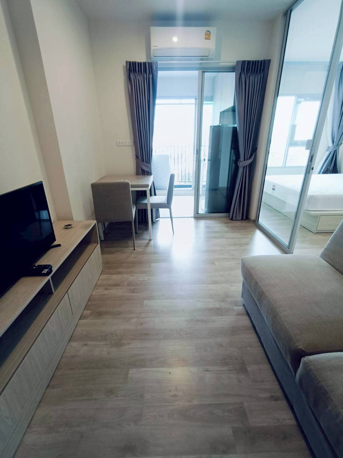 ให้เช่าคอนโดรามคำแหง หัวหมาก : ให้เช่า Niche Mono Ramkhamhaeng – ห้องขนาด 30.81 ตร.ม. ใกล้ Airport Rail Link รามคำแหง  ห้องตกแต่งครบ พร้อมเข้าอยู่ เดินทางสะดวกมาก ทำเลดีใกล้พระราม 9 – เอกมัย – อโศก