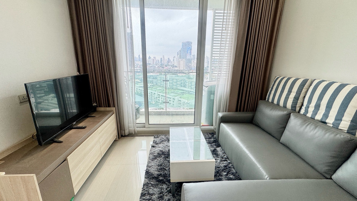 For RentCondoRama9, Petchburi, RCA : ✅ Vacant room ready to move in ✅TC-Green Condo, Building D, 16th floor, corner room, airy, open view, 40sq.m.