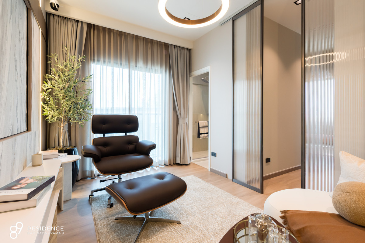 บ้านพระราม 9 เพชรบุรีตัดใหม่ RCA : ให้เช่า-ขาย บ้านหรู ทาวน์โฮมทรงอิสระ สไตล์บ้านเดี่ยว 4ชั้น 4 ห้องนอน 5 ห้องน้ำ จอดรถได้ 2คัน ในโครงการ 89 เรสซิเดนซ์ รัชดา-พระราม 9 ทำเลดี ราคาเอื้อมถึง ต่างชาติซื้อได้