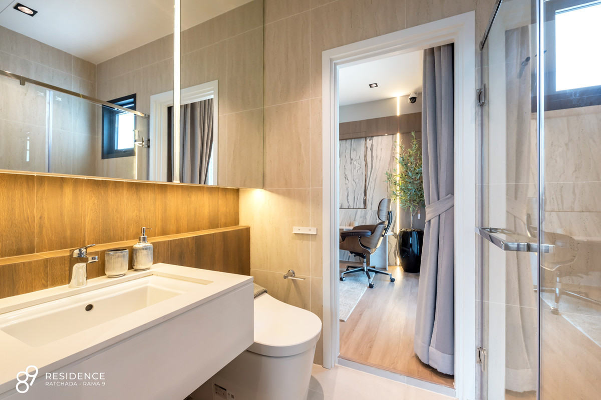 บ้านพระราม 9 เพชรบุรีตัดใหม่ RCA : ให้เช่า-ขาย บ้านหรู ทาวน์โฮมทรงอิสระ สไตล์บ้านเดี่ยว 4ชั้น 4 ห้องนอน 5 ห้องน้ำ จอดรถได้ 2คัน ในโครงการ 89 เรสซิเดนซ์ รัชดา-พระราม 9 ทำเลดี ราคาเอื้อมถึง ต่างชาติซื้อได้