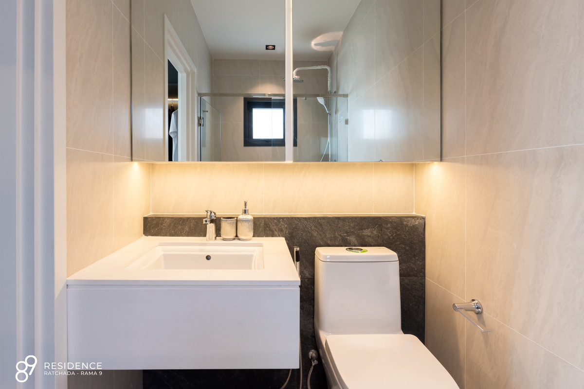 บ้านพระราม 9 เพชรบุรีตัดใหม่ RCA : ให้เช่า-ขาย บ้านหรู ทาวน์โฮมทรงอิสระ สไตล์บ้านเดี่ยว 4ชั้น 4 ห้องนอน 5 ห้องน้ำ จอดรถได้ 2คัน ในโครงการ 89 เรสซิเดนซ์ รัชดา-พระราม 9 ทำเลดี ราคาเอื้อมถึง ต่างชาติซื้อได้