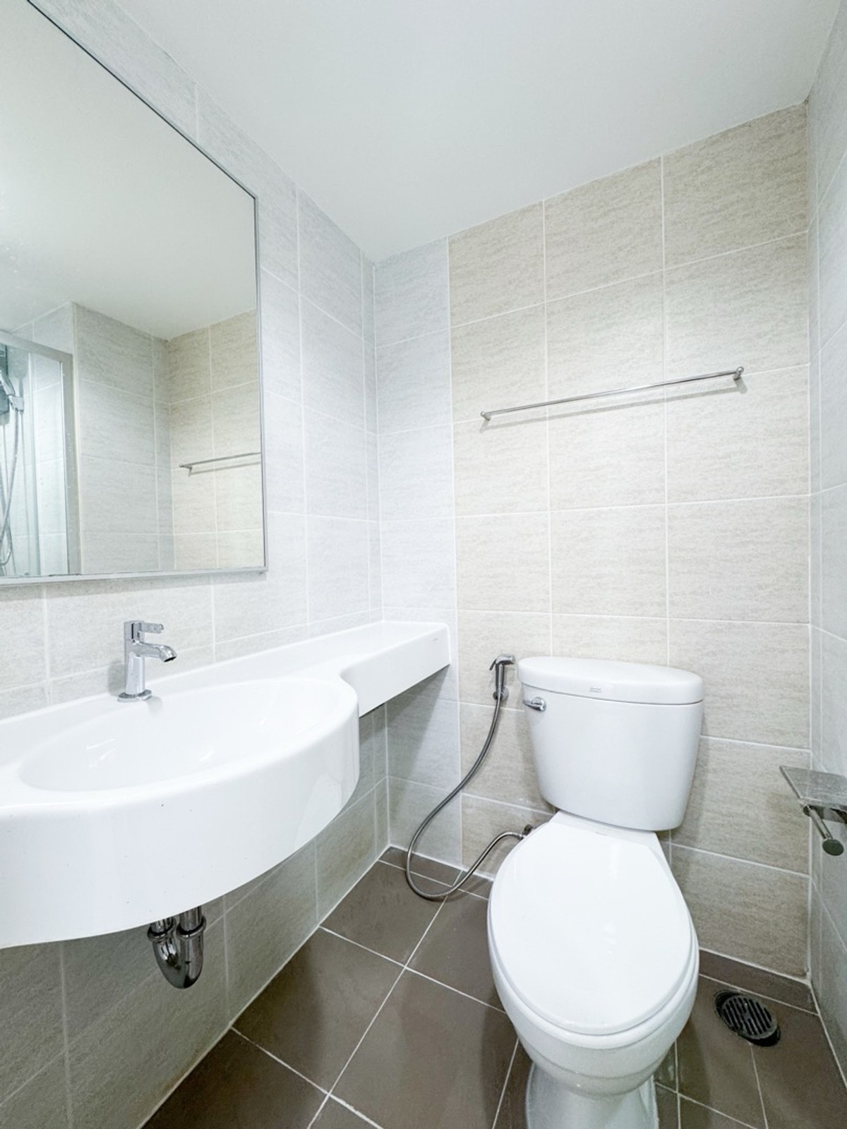 For SaleCondoLadkrabang, Suwannaphum Airport : ❤️Lumpini Lat Krabang 2 beautiful rooms, fully furnished, free transfer!