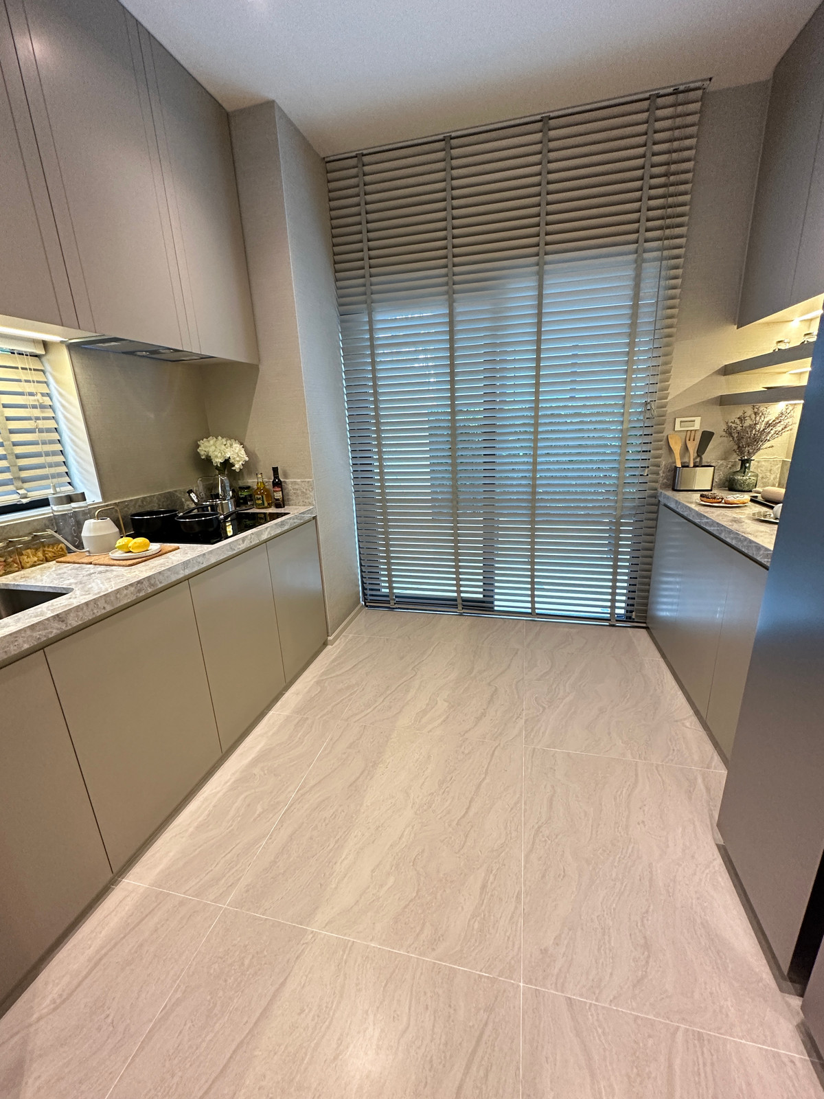 ขายทาวน์โฮมอ่อนนุช อุดมสุข : 🔥🔥 𝐅𝐈𝐍𝐀𝐋 𝐂𝐀𝐋𝐋!!- 𝐓𝐲𝐩𝐞 𝐓𝐇𝐔𝐋𝐈𝐓𝐄 : 𝐁𝐚𝐚𝐧 𝐊𝐥𝐚𝐧𝐠 𝐌𝐮𝐚𝐧𝐠 𝐂𝐋𝐀𝐒𝐒𝐄 𝐒𝐮𝐤𝐡𝐮𝐦𝐯𝐢𝐭 𝟕𝟕 , 𝟐 𝘽𝙚𝙙  𝟑 𝘽𝙖𝙩𝙝, 𝟏𝟗𝟎𝐬𝐪.𝐦., 𝙋𝙧𝙞𝙘𝙚 𝟏𝟐.𝟗 𝙈𝘽  ☎️ 𝟎𝟗𝟓𝟗𝟒𝟏𝟓𝟗𝟗𝟗 𝐊’𝐍𝐔𝐓