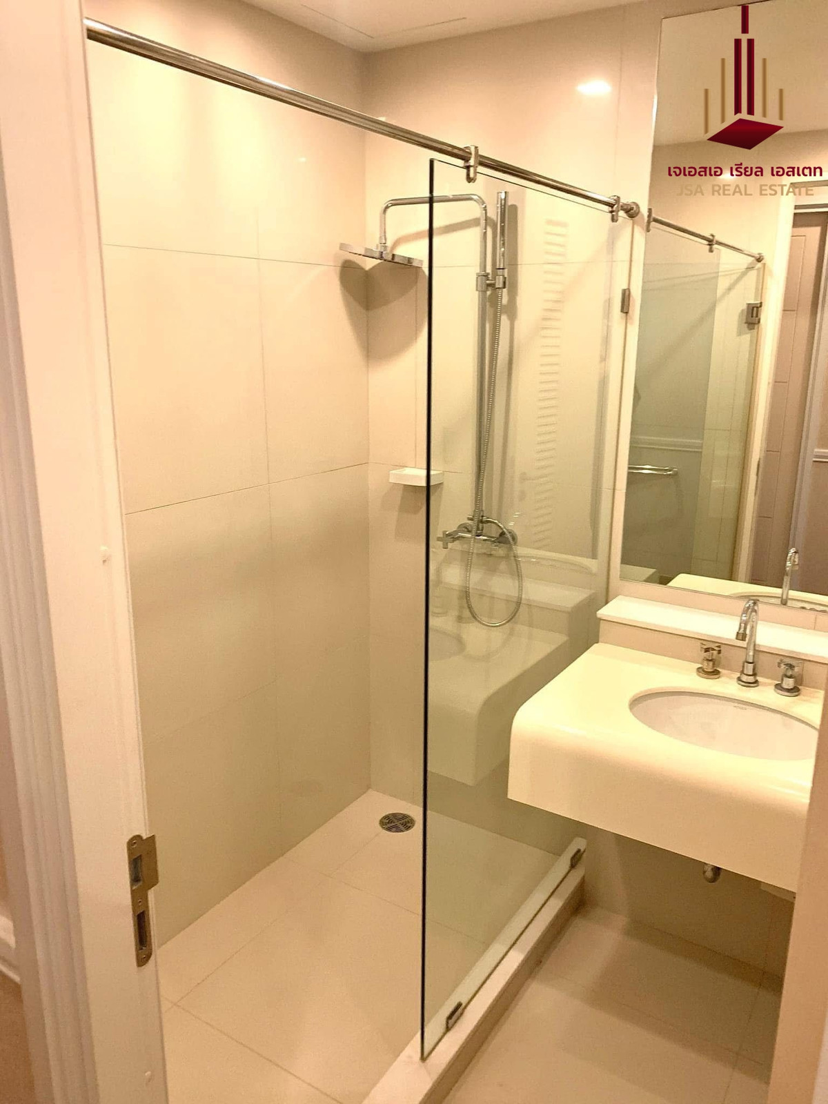 ขายคอนโดสาทร นราธิวาส : ✨ For Sale : Ivy sathorn 10  Condo  ✨  💰 only 10,300,000 thb