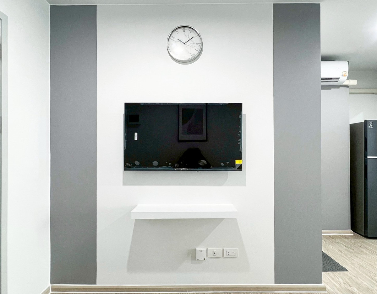 For RentCondoBangna, Bearing, Lasalle : Regent Home Bangna (Regent Home Bangna) 1 bedroom, 1 bathroom, size 28 sq m, 25th floor, Building B, rental price 11000 baht per month.