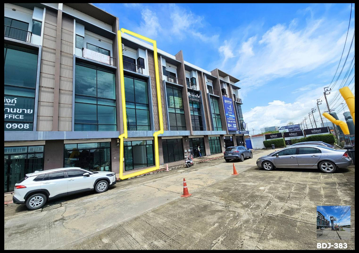 Home OfficePattanakan, Srinakarin : (Sell/Rent) Prime location for doing business HomeOffice City Link Rama 9-Srinakarin (17.9 sq m.) 3 bedrooms, 3 bathrooms, along Kanchana parallel road.