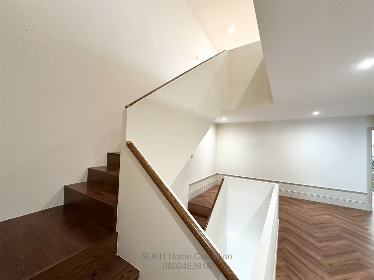 For SaleHome OfficeOnnut, Udomsuk : 5-story home office with elevator, Sukhumvit 101, 1070 sq m, decorated, ready to move in.