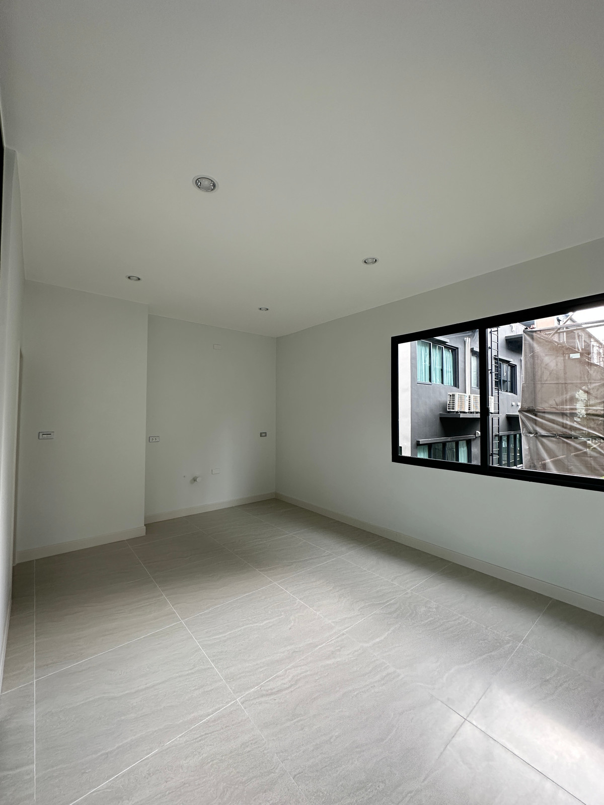 ขายทาวน์โฮมอ่อนนุช อุดมสุข : 🔥🔥 𝐅𝐈𝐍𝐀𝐋 𝐂𝐀𝐋𝐋!!- 𝐓𝐲𝐩𝐞 𝐓𝐇𝐔𝐋𝐈𝐓𝐄 : 𝐁𝐚𝐚𝐧 𝐊𝐥𝐚𝐧𝐠 𝐌𝐮𝐚𝐧𝐠 𝐂𝐋𝐀𝐒𝐒𝐄 𝐒𝐮𝐤𝐡𝐮𝐦𝐯𝐢𝐭 𝟕𝟕 , 𝟐 𝘽𝙚𝙙  𝟑 𝘽𝙖𝙩𝙝, 𝟏𝟗𝟎𝐬𝐪.𝐦., 𝙋𝙧𝙞𝙘𝙚 𝟏𝟐.𝟗 𝙈𝘽  ☎️ 𝟎𝟗𝟓𝟗𝟒𝟏𝟓𝟗𝟗𝟗 𝐊’𝐍𝐔𝐓