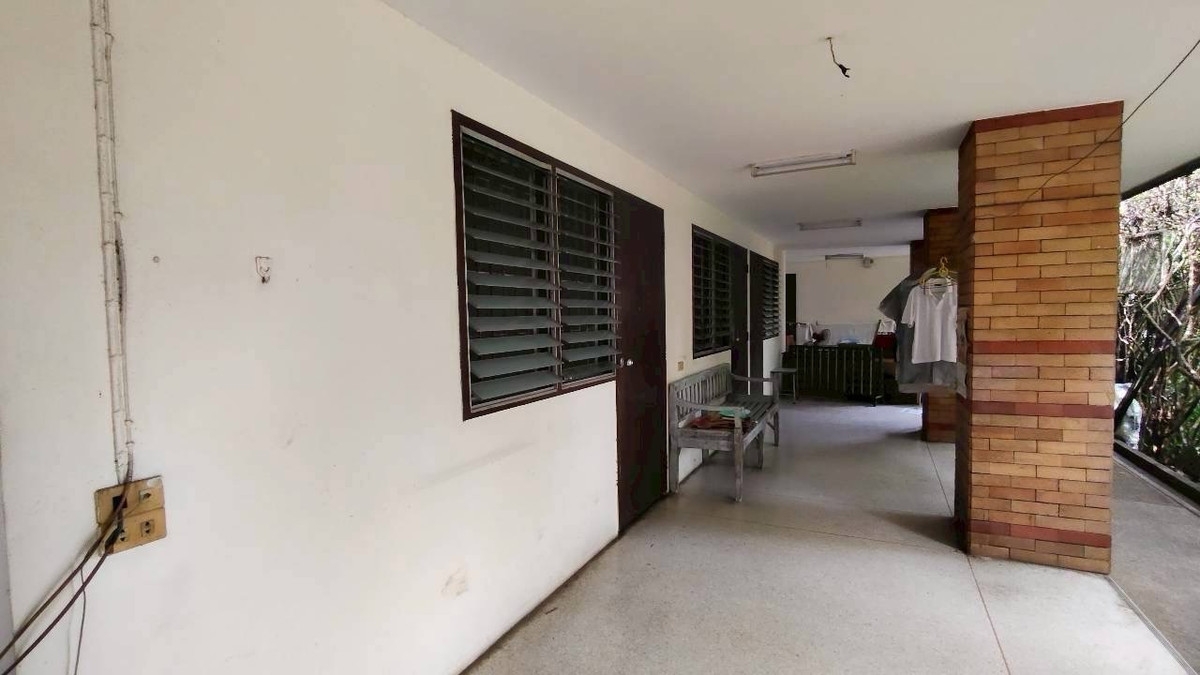 ให้เช่าบ้านพัฒนาการ ศรีนครินทร์ : 🏡 ให้เช่าบ้านเดี่ยวหลังใหญ่ – ซอยกรุงเทพกรีฑา 8เหมาะสำหรับพักอาศัยหรือทำ โฮมออฟฟิศบนพื้นที่ใหญ่ถึง 1 ไร่ พื้นที่ใช้สอยกว้างขวาง