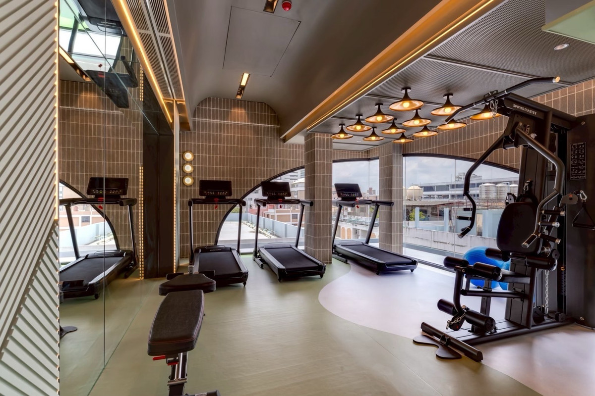 ขายคอนโดรัชดา ห้วยขวาง : 𝐊𝐋𝐎𝐒 รัชดา 𝟕 𝐅𝐫𝐞𝐞 เงินดาวน์ 𝐅𝐫𝐞𝐞 ทุกค่าใช่จ่าย ผ่อนสบายๆ 𝟗,𝟗𝟎𝟎/เดือน ห้องใหม่มือ 1 จากโครงการ ฝ่ายขาย โครงการ 