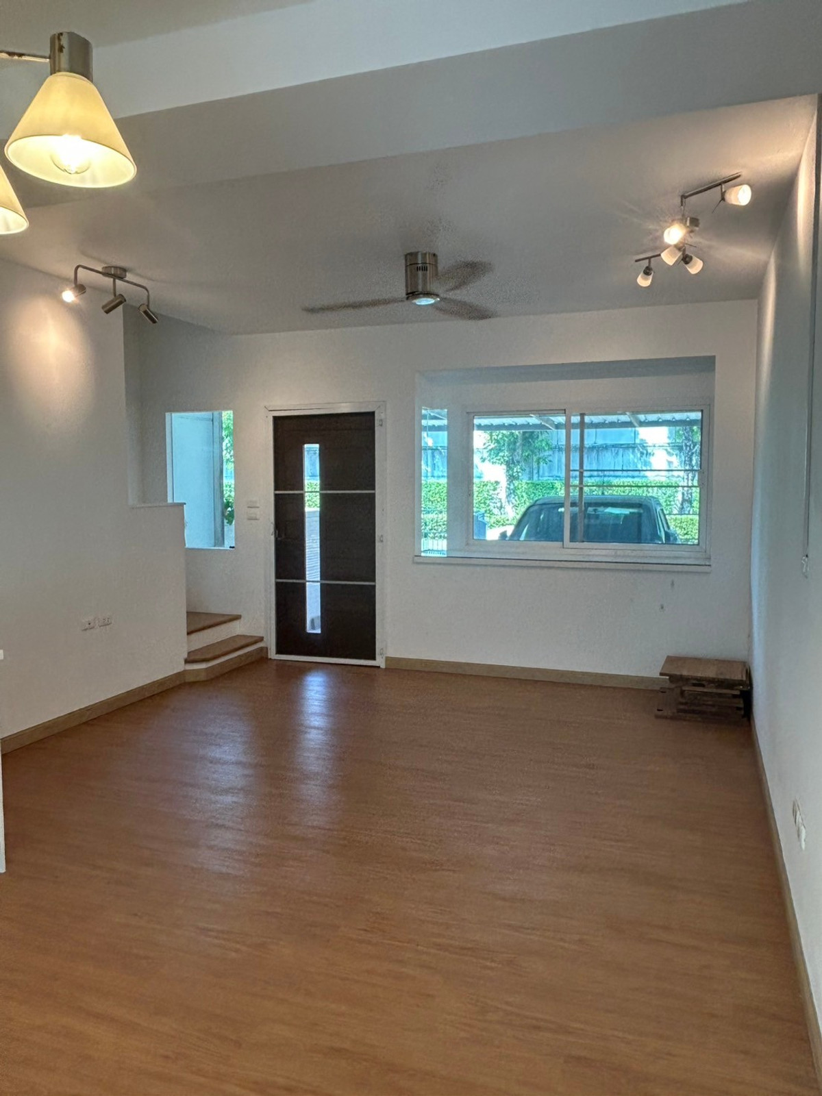 For SaleTownhomePattanakan, Srinakarin : 3-story townhouse for sale, Baan Mai Village, Rama 9, Krungthep Kreetha (S03-1977S)