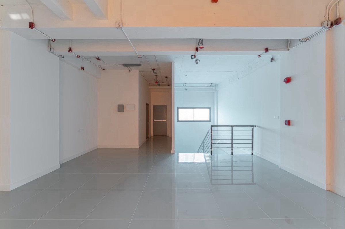 ขายทาวน์โฮมพระราม 9 เพชรบุรีตัดใหม่ RCA : Town Villa @ Ideo Rama 9 – Asoke | ใกล้ MRT พระราม 9 ระยะเดิน 350 เมตร | 082-4499822