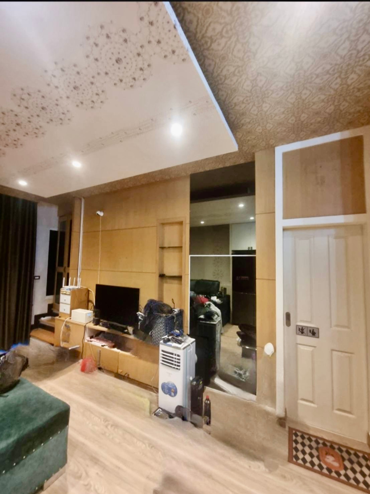 ขายทาวน์โฮมลาดพร้าว101 แฮปปี้แลนด์ : ขายด่วน ทาวน์โฮม 3 ชั้น หลังมุม Baan Klang Muang ลาดพร้าว 101 | ต่อเติมเต็มหลัง พร้อมอยู่ | ทำเลทองเชื่อมหลายเส้นทาง