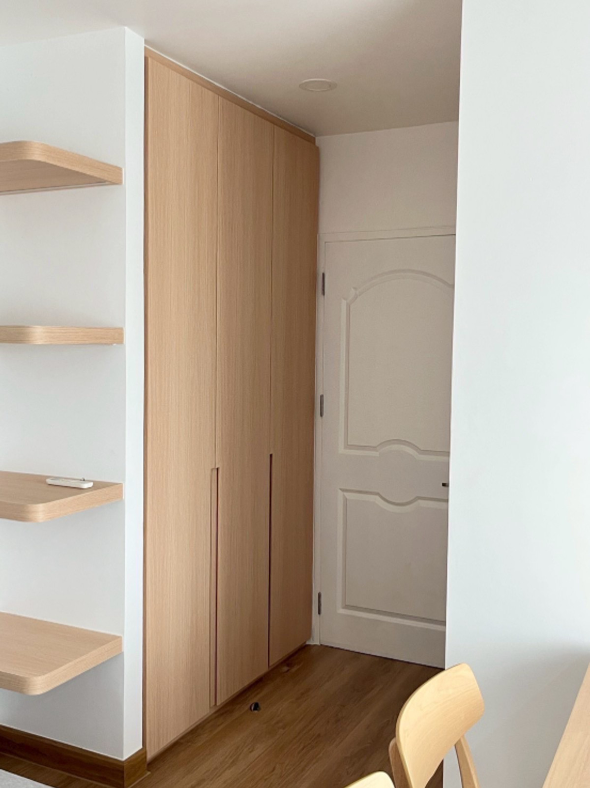 ให้เช่าคอนโดสยาม จุฬา สามย่าน : Baan Kasemsan 45 sqm. m. Please add LINE ID @806qphgn o8415o5483