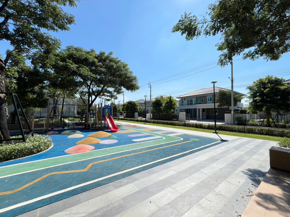 ขายบ้านลาดกระบัง สุวรรณภูมิ : SPECIAL DEAL 🏡 บ้านเดี่ยว Mantana 2 Motorway – New Krungthepkreetha 💰 ราคา 17,500,000 บาท – ราคาดีที่สุดในโครงการ 🏷 บ้านมือ 2 สภาพมือ 1 📐 ขนาดที่ดิน 111.8 ตร.ว. | พื้นที่ใช้สอย 286 ตร.ม. | แบบบ้าน Expandio ขนาดใหญ่ที่สุด