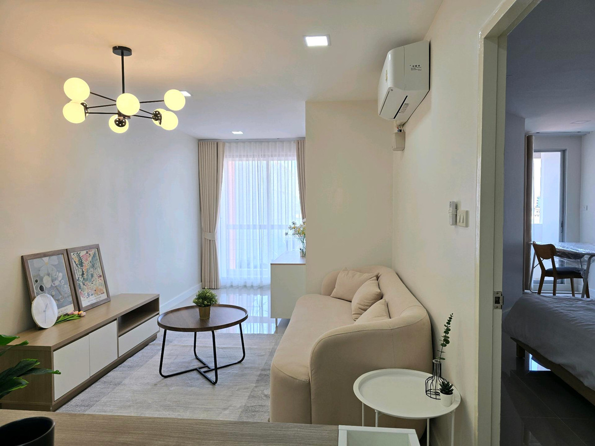 For SaleCondoLadprao, Central Ladprao : Urgent sale! Condo Baan Viphawee 56 sq m. near MRT Ratchadaphisek.