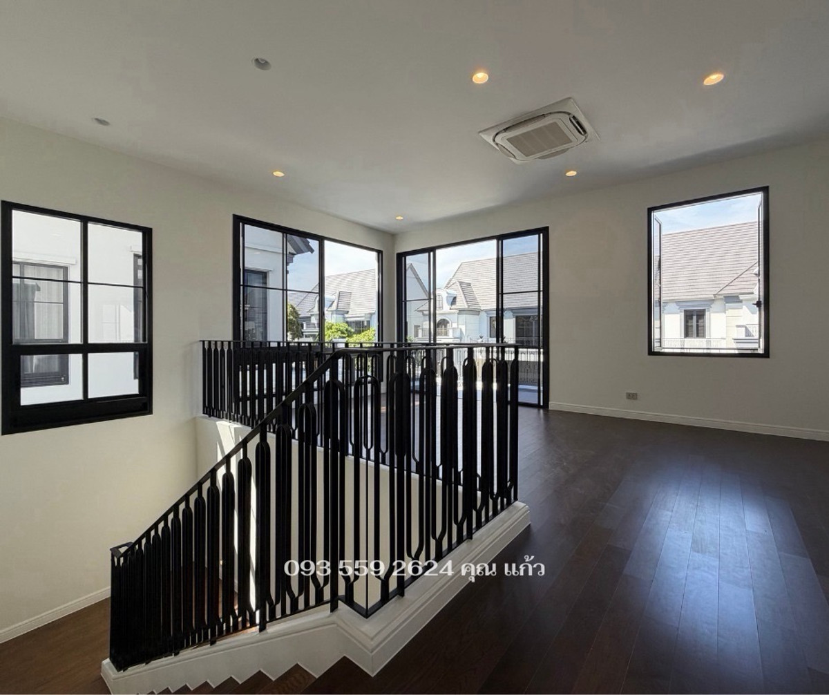 ขายบ้านเกษตรศาสตร์ รัชโยธิน : Narasiri Phahol-Watcharapol ที่ดิน 90 ตรว. พื้นที่ใช่สอย 378 ตรม. 