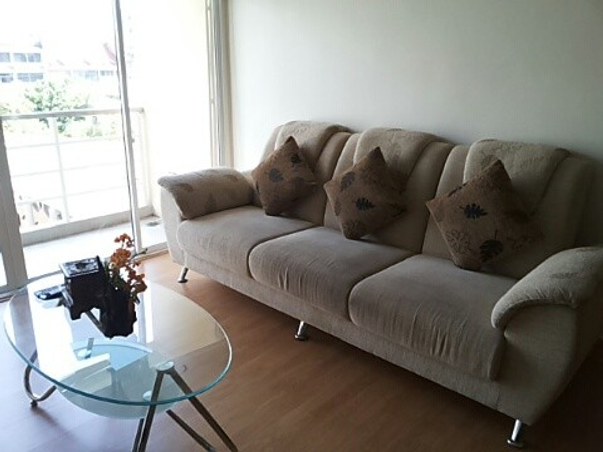 ให้เช่าคอนโดสุขุมวิท อโศก ทองหล่อ : คอนโด 1 ห้องนอน 1 ห้องน้ำ ชั้นต่ำ ขนาด 50 ตรม. ที่ The Alcove 49 ให้เช่าเดือนละ 32,000 บาท ที่ซอยสุขุมวิท 49 สถานีรถไฟฟ้า BTS ทองหล่อ