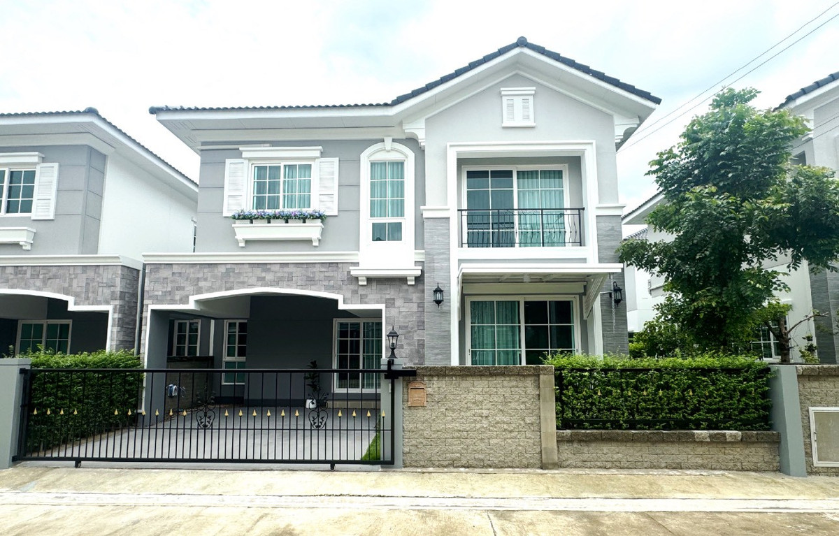 For RentHouseSamut Prakan,Samrong : K-6634 Beautiful house, ready to move in, for rent, Golden Neo Sukhumvit Lasalle, near BTS Bearing and Samrong. and Bangna Bang Phli Expressway