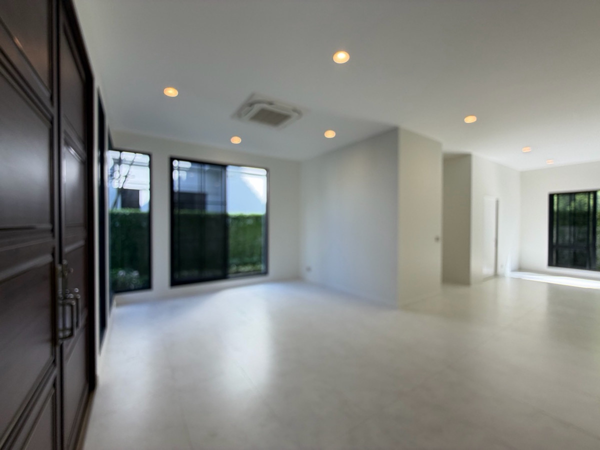 ให้เช่าบ้านเกษตรศาสตร์ รัชโยธิน : นาราสิริ พหลโยธิน-วัชรพล จัดเต็มเฟอร์นิเจอร์ ให้เมื่อเข้าอยู่