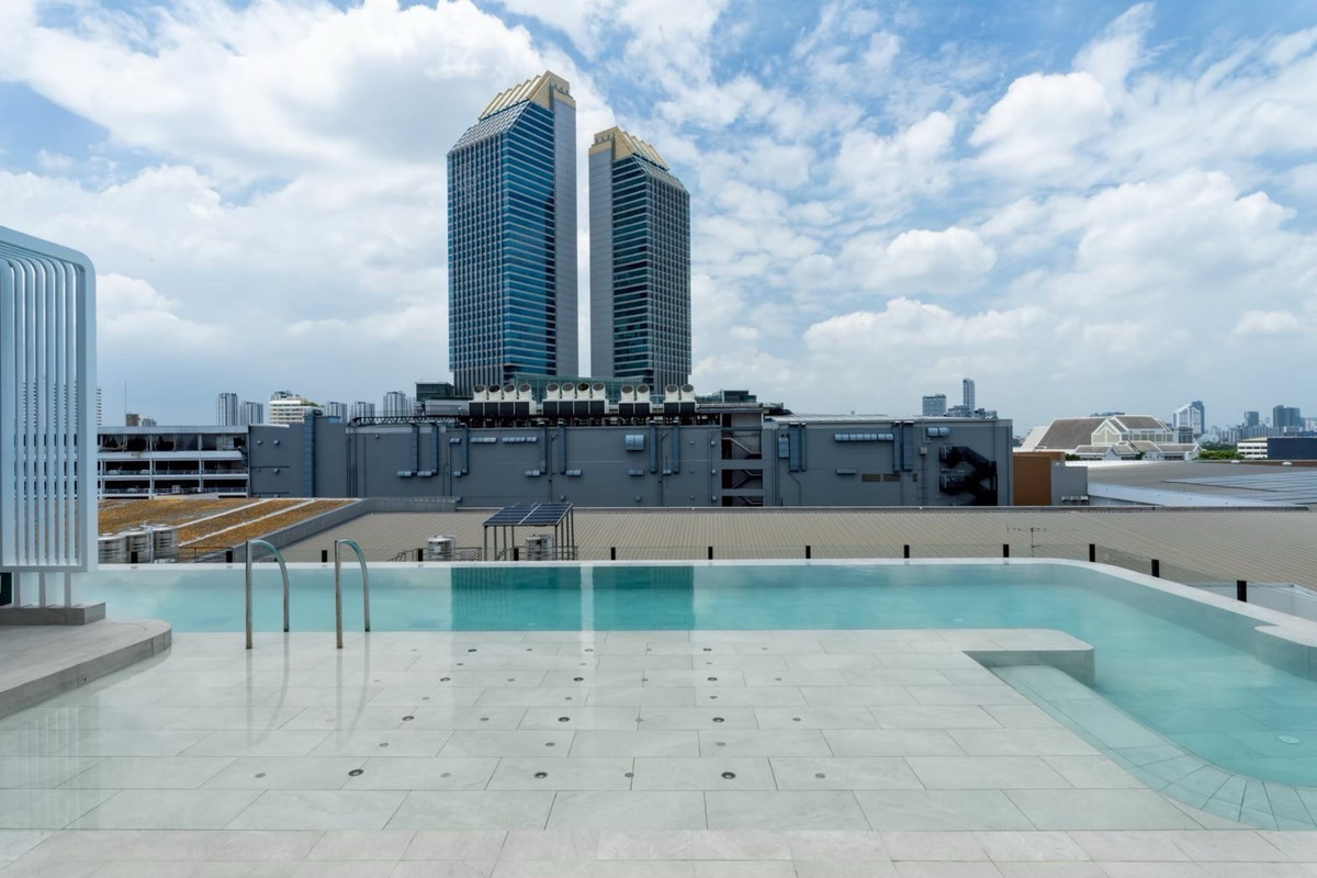 ขายคอนโดรัชดา ห้วยขวาง : 𝐊𝐋𝐎𝐒 รัชดา 7 𝐅𝐑𝐄𝐄 เงินดาวน์ 𝐎 บาท ผ่อนถูก 𝟖,𝟗𝟎𝟎/เดือน ห้องใหม่ จากเซลล์โครงการ 𝐅𝐫𝐞𝐞 ทุกค่าใช่จ่าย 