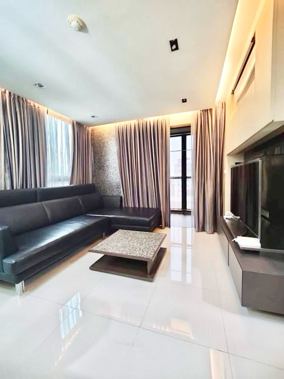 ขายคอนโดลาดพร้าว เซ็นทรัลลาดพร้าว : 📍 ขายคอนโด Ideo ลาดพร้าว 17 ใกล้ MRT ลาดพร้าว 📍